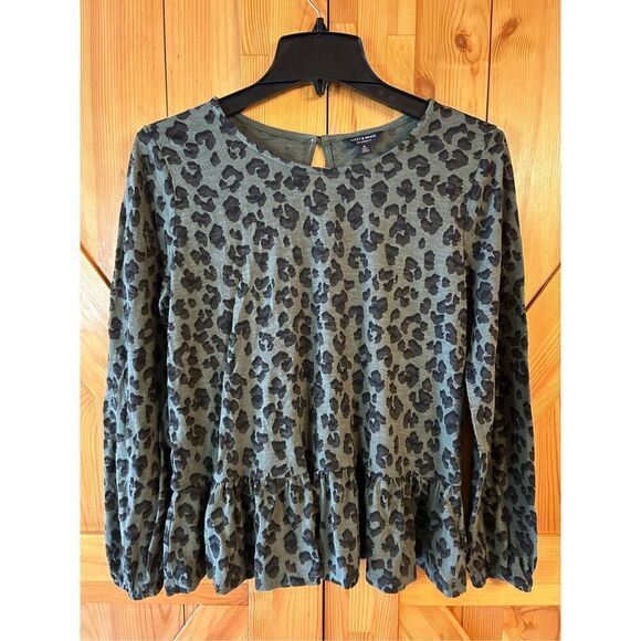 Lucky Brand Tops - Lucky Brand Top Women's Medium Olive Green Black Leopard Animal Print Ruffle Hem